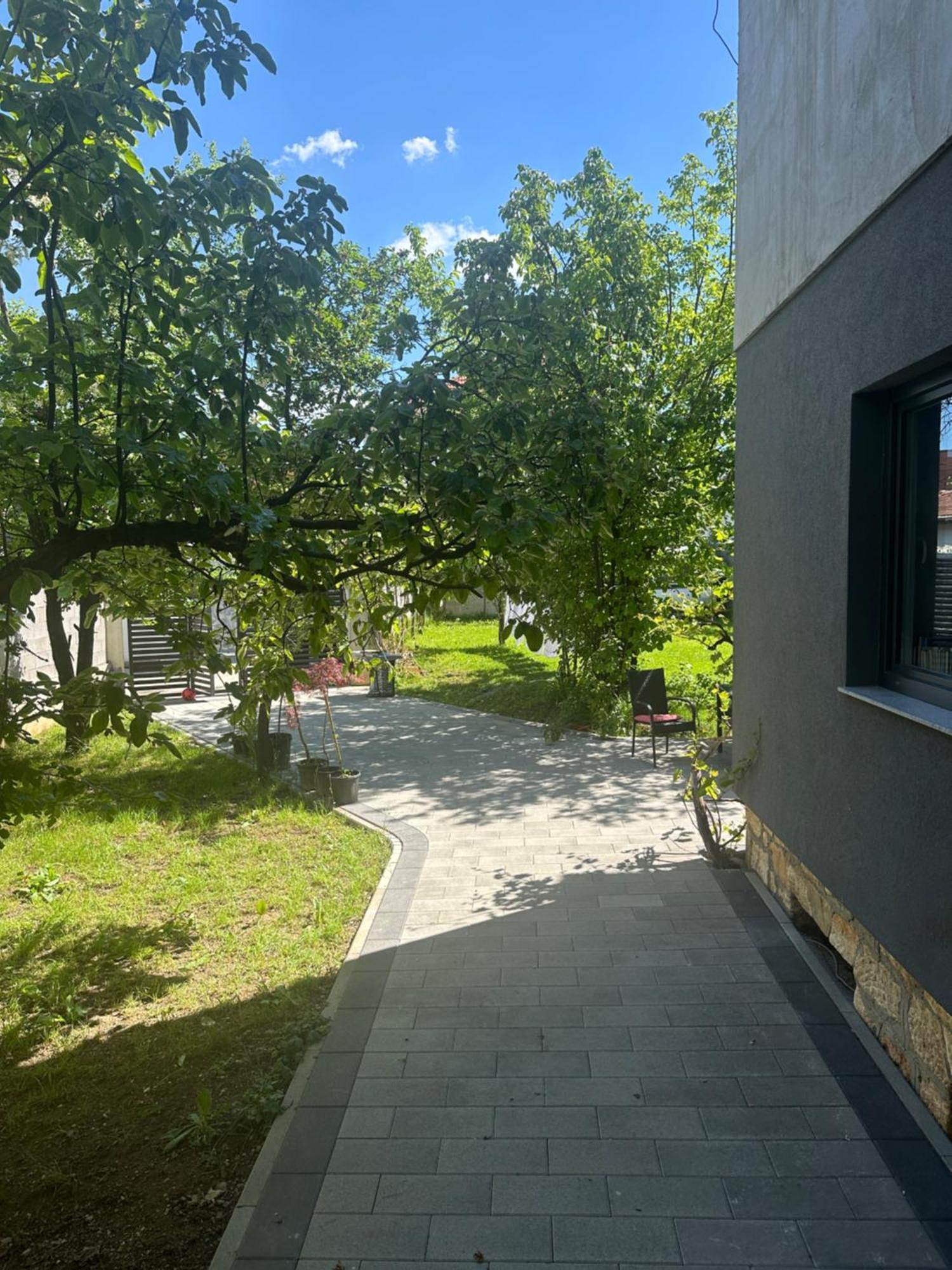 Bora Otel Peje Dış mekan fotoğraf